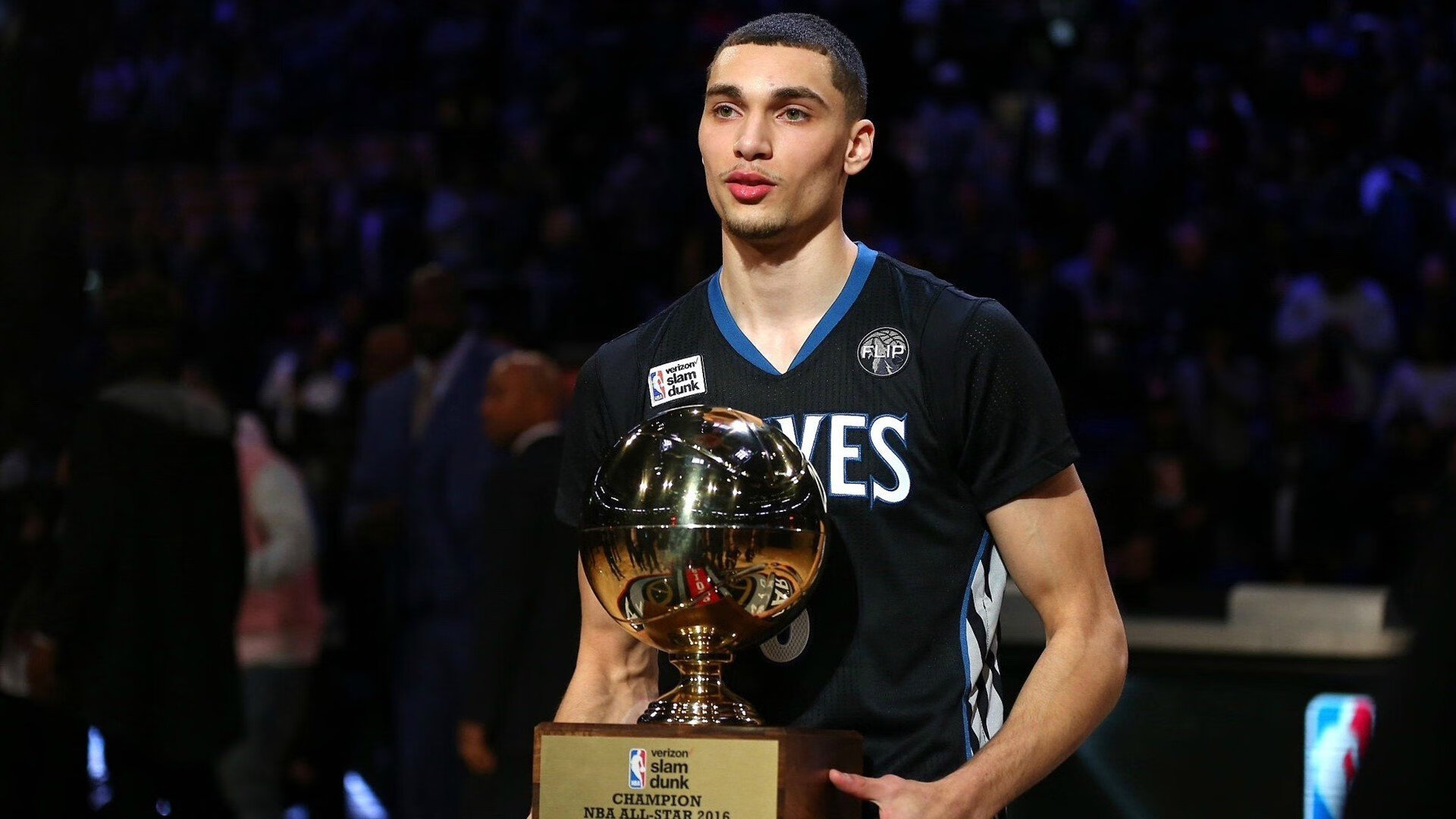 NBA球员职业发展路径与转型策略研究，nba职业化